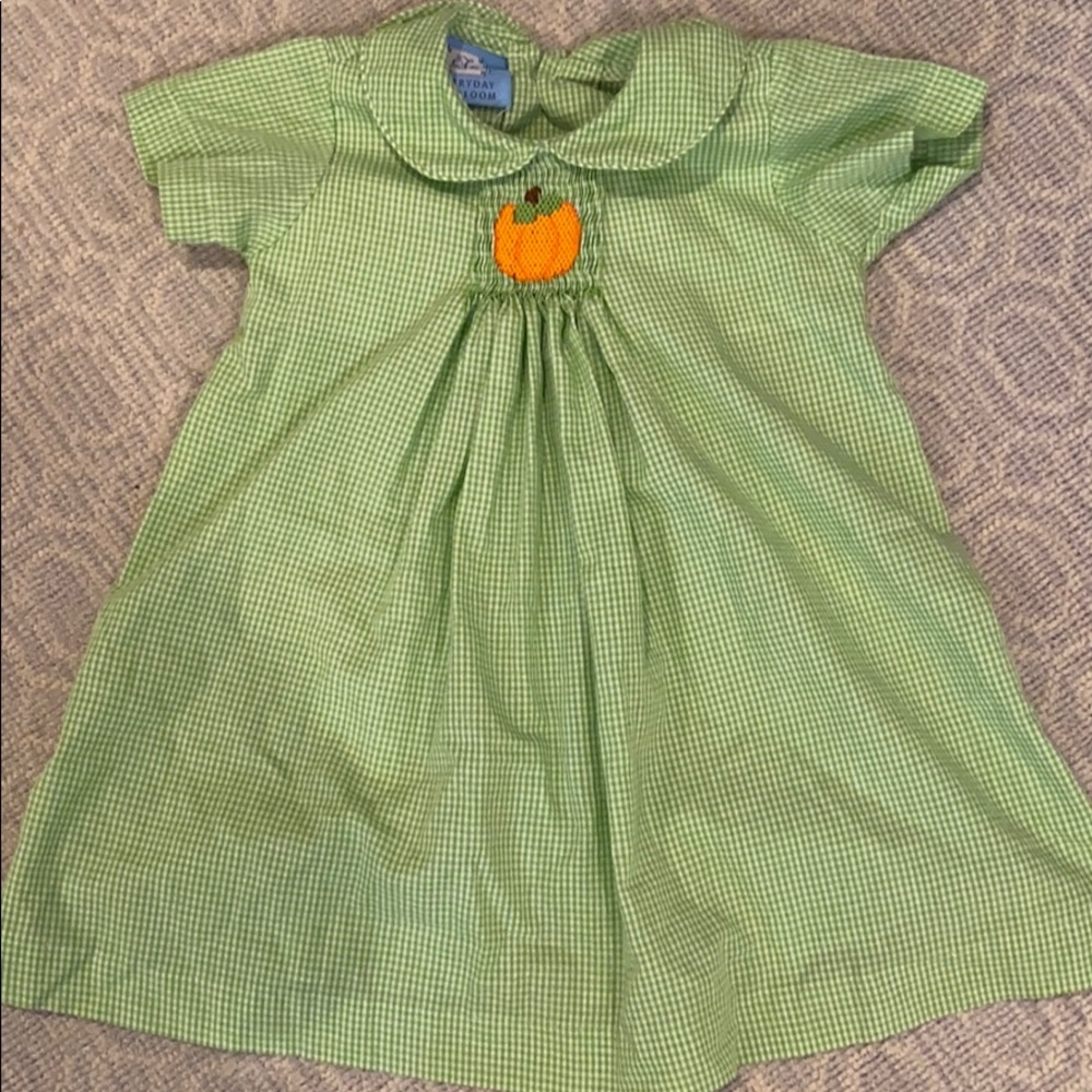 Smocked newborn pumpkin daygown